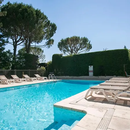 Ibis Sud Avignon